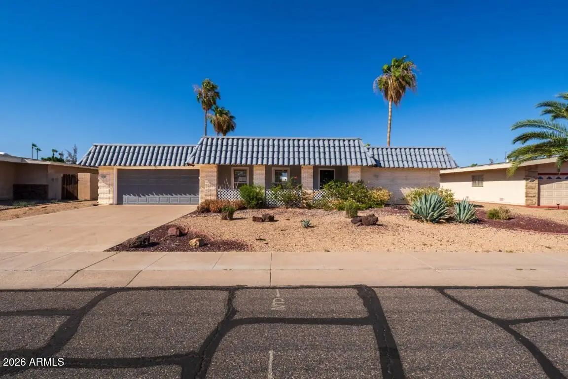 10706 W Pinion Lane, Sun City, AZ 85373 - #1