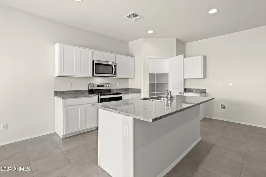 1429 W Walton Avenue, Coolidge, AZ 85128 - #3