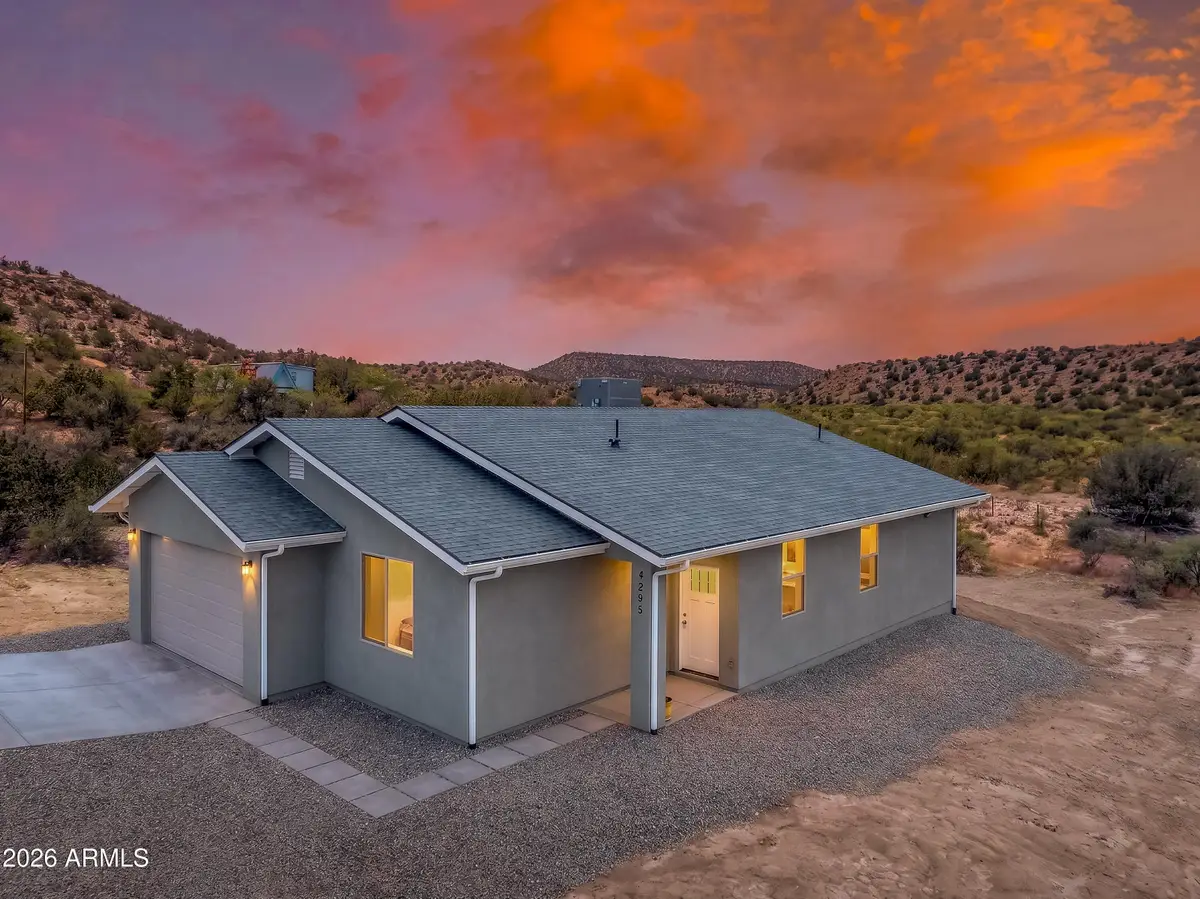 4295 E Coyote Canyon, Rimrock, AZ 86335 - #1