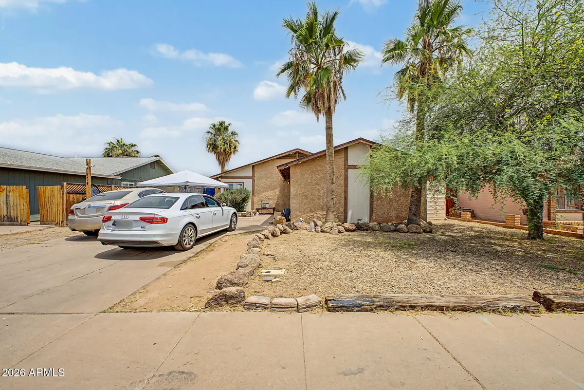 604 W Emelita Avenue, Mesa, AZ 85210 - #1