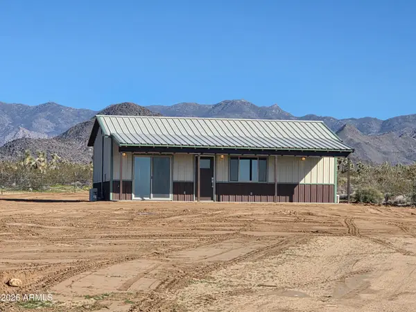 14176 S Nash Road, Yucca, AZ 86438
