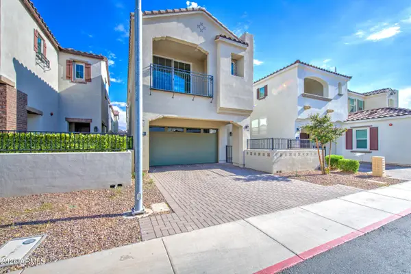 279 E Markwood Drive, Chandler, AZ 85286