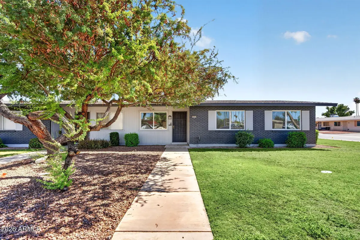 10931 W Thunderbird Boulevard, Sun City, AZ 85351 - #1