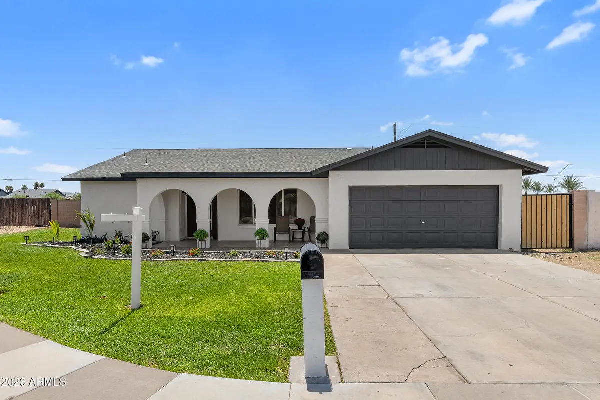 4923 W Becker Lane, Glendale, AZ 85304 - #1