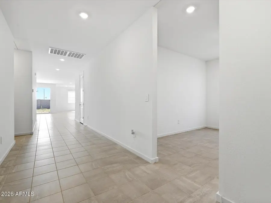 10812 W Jones Avenue, Tolleson, AZ 85353 - #3