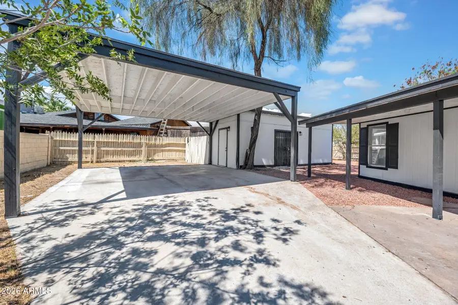 322 E Wagoner Road, Phoenix, AZ 85022 - #2