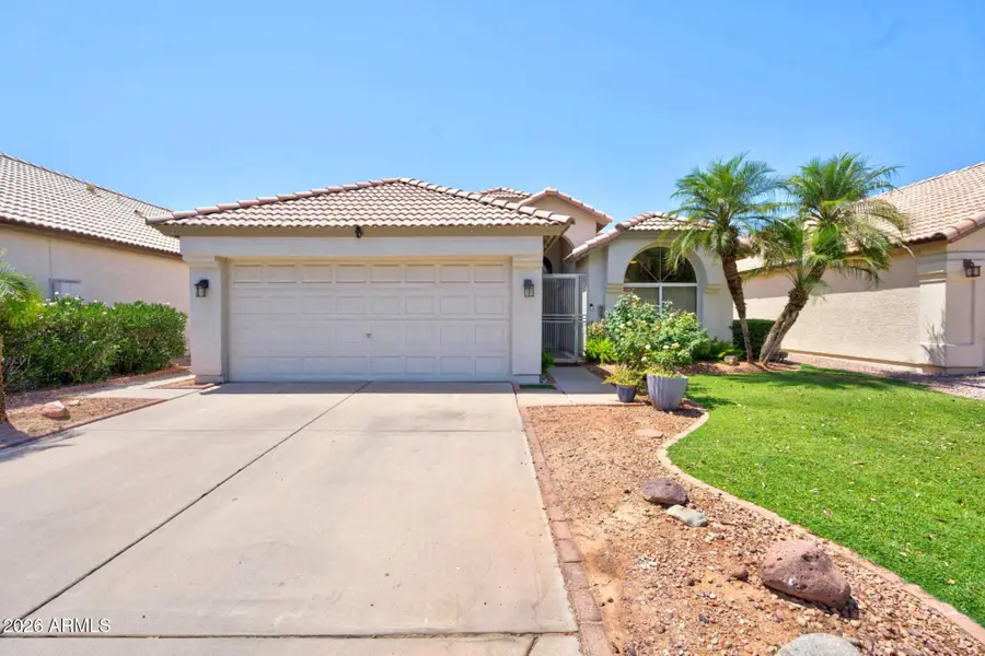 527 W Kelton Lane, Phoenix, AZ 85023 - #2