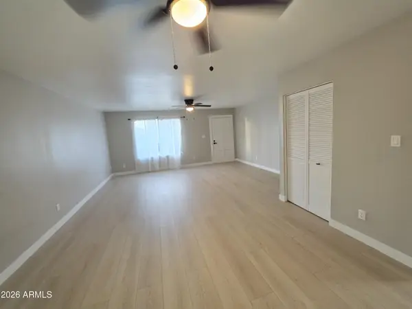 4725 W Northern Avenue, Glendale, AZ 85301