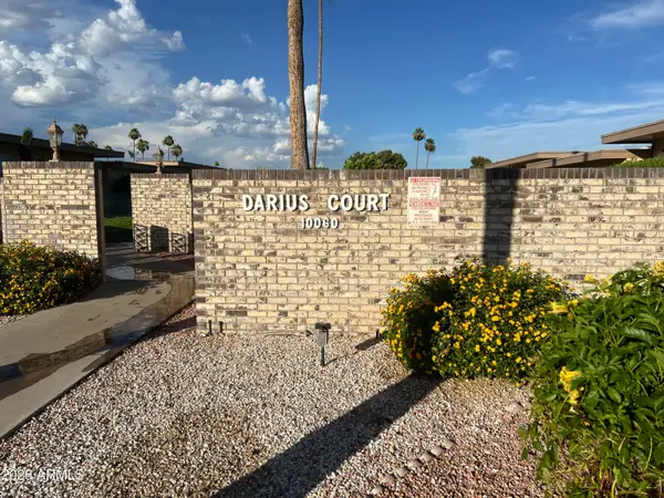 10060 W Royal Oak Road #F, Sun City, AZ 85351