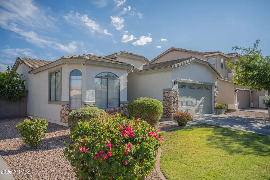 1533 W Saint Anne Avenue, Phoenix, AZ 85041 - #2