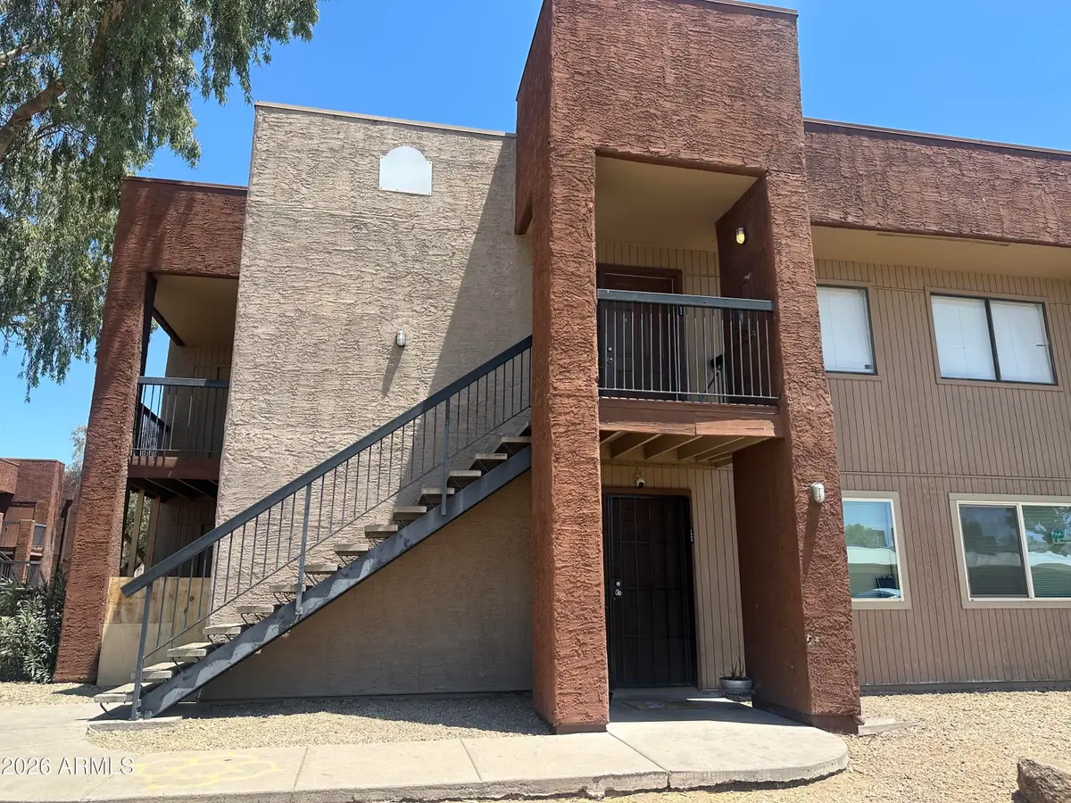 3810 N Maryvale Parkway #2055, Phoenix, AZ 85031 - #1
