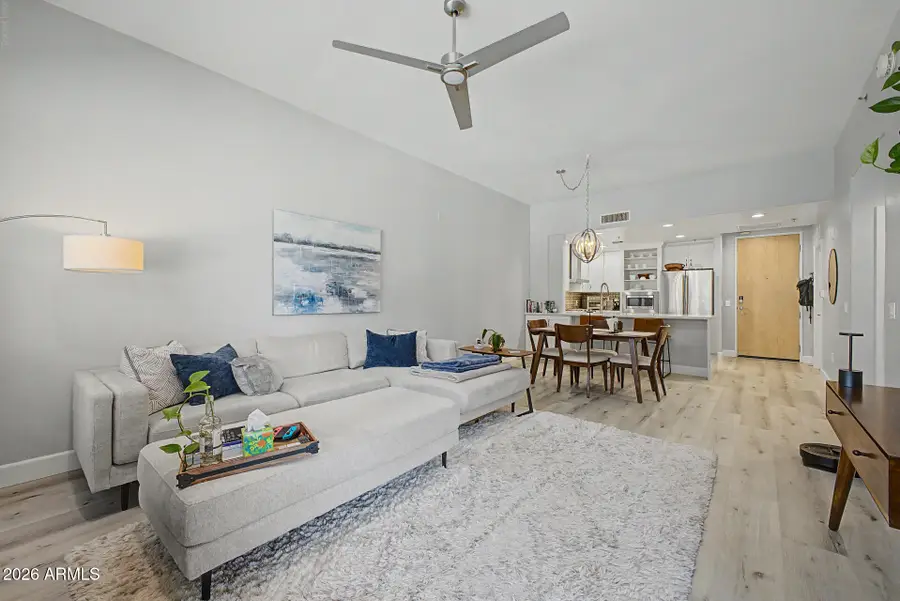 16 W Encanto Boulevard #303, Phoenix, AZ 85003 - #3