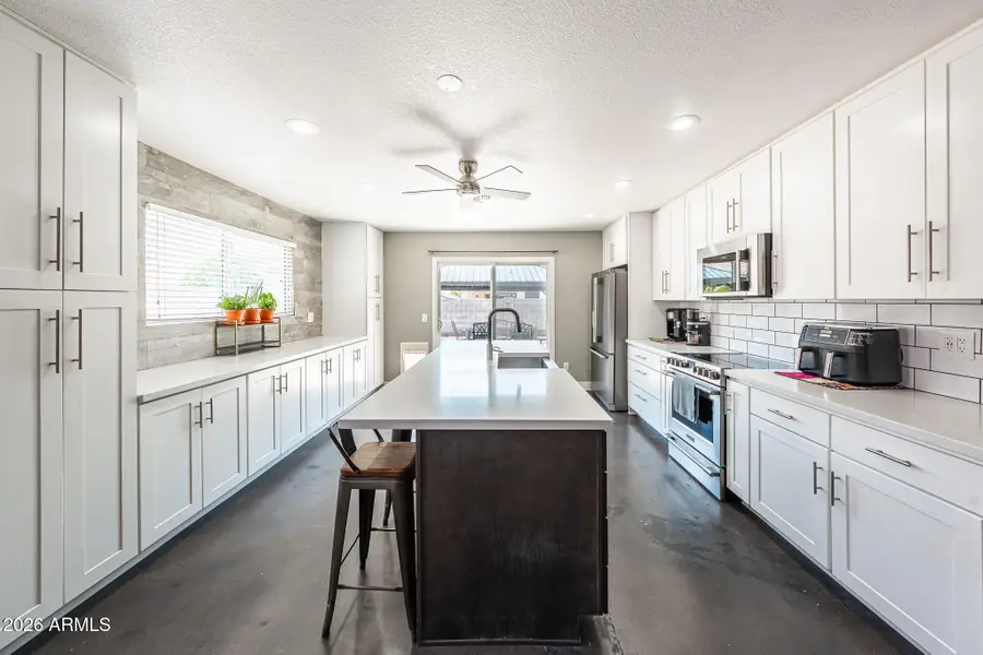 3113 W Mark Lane, Phoenix, AZ 85083 - #2