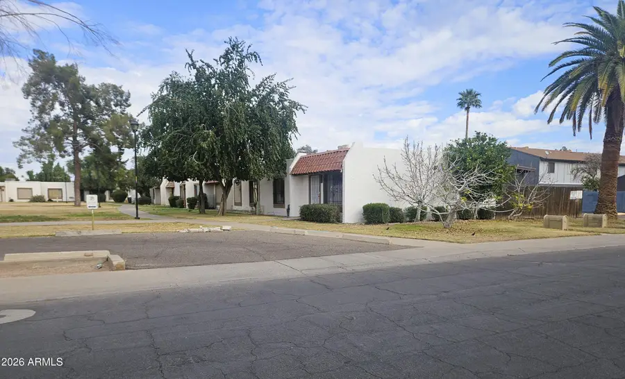 6602 N 46th Avenue, Glendale, AZ 85301 - #2