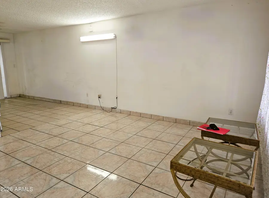 6602 N 46th Avenue, Glendale, AZ 85301 - #3