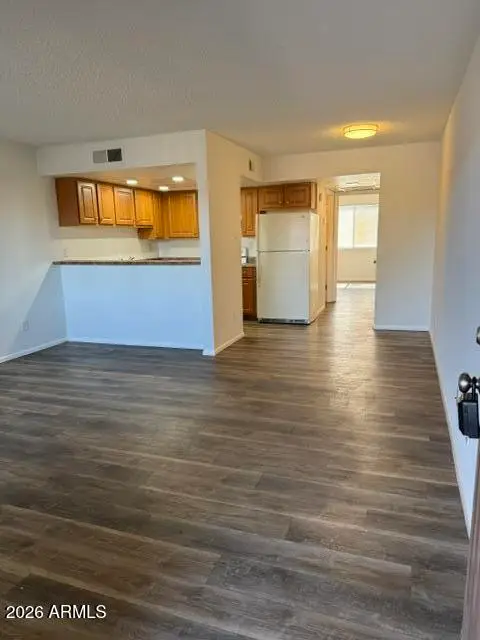 3810 N Maryvale Parkway #1049, Phoenix, AZ 85031