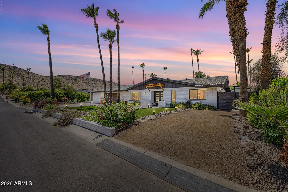 13234 N 11th Avenue, Phoenix, AZ 85029 - #1