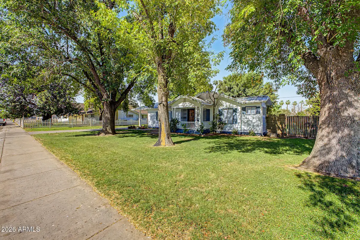 7539 N 59th Lane, Glendale, AZ 85301 - #1