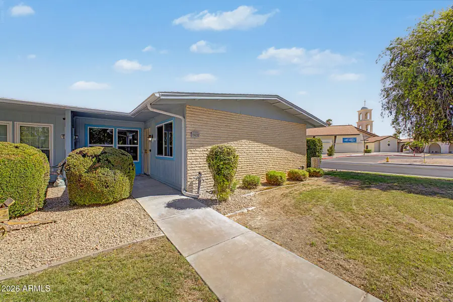 10635 W Highwood Lane, Sun City, AZ 85373 - #2