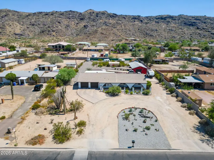 2621 E South Mountain Avenue, Phoenix, AZ 85042 - #2