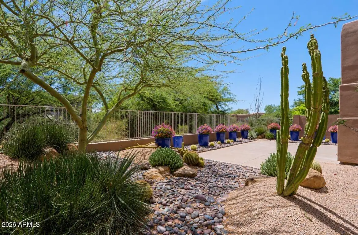 9573 E Chuckwagon Lane, Scottsdale, AZ 85262 - #1