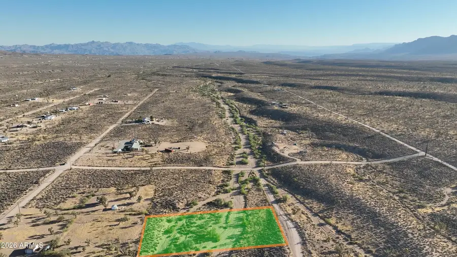 27211 N Pear Avenue #83, Meadview, AZ 86444 - #2
