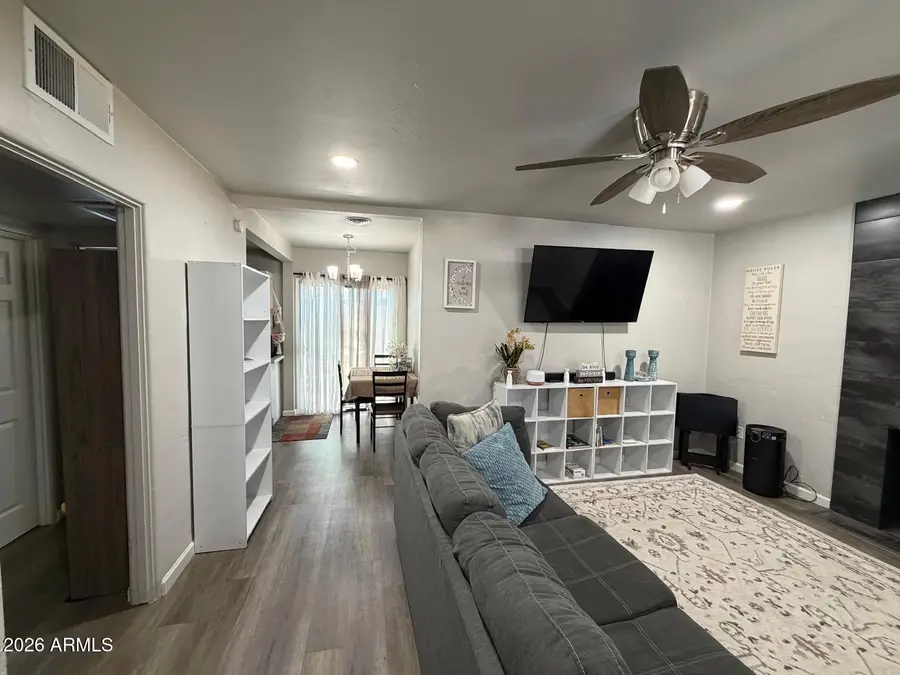 204 E 9th Street, Casa Grande, AZ 85122 - #3