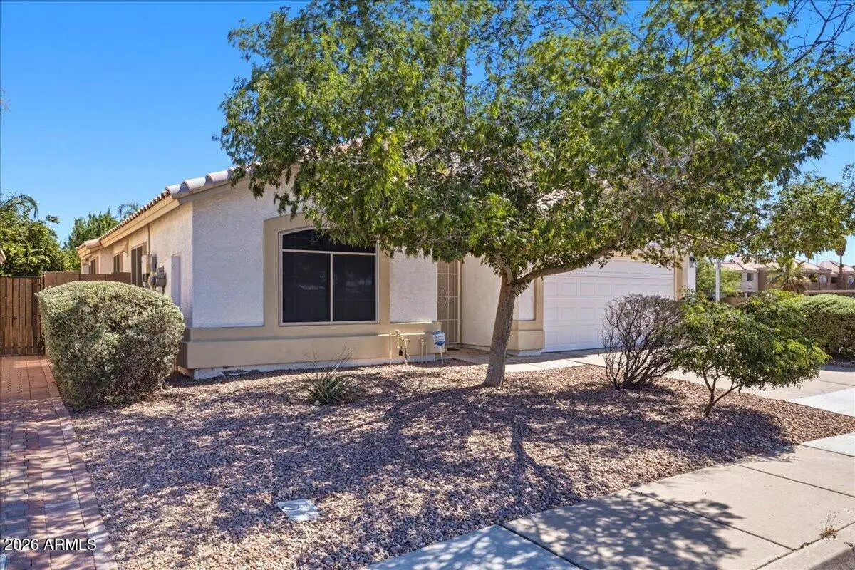 611 E Shannon Street, Chandler, AZ 85225 - #1