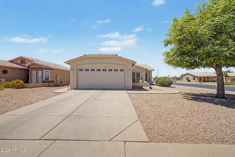 1433 E Cherry Hills Drive, Chandler, AZ 85249 - #2