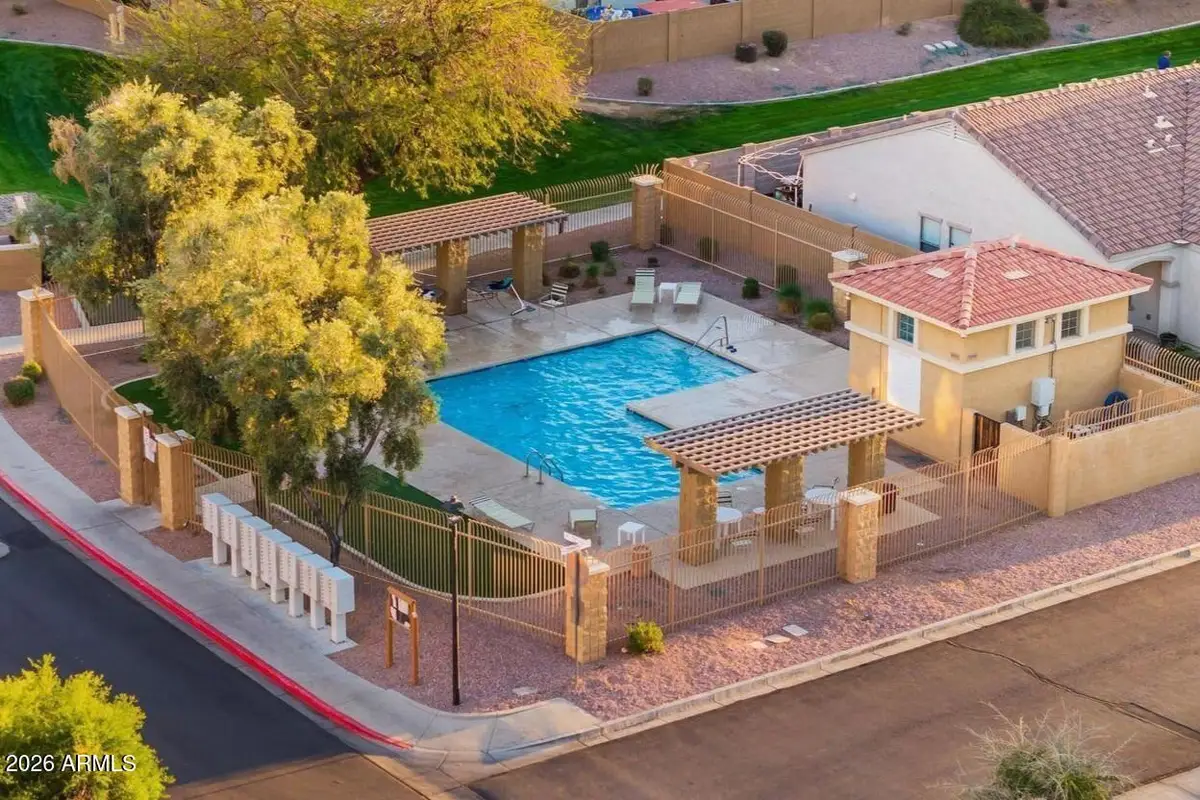 10823 N 70th Avenue, Peoria, AZ 85345 - #1