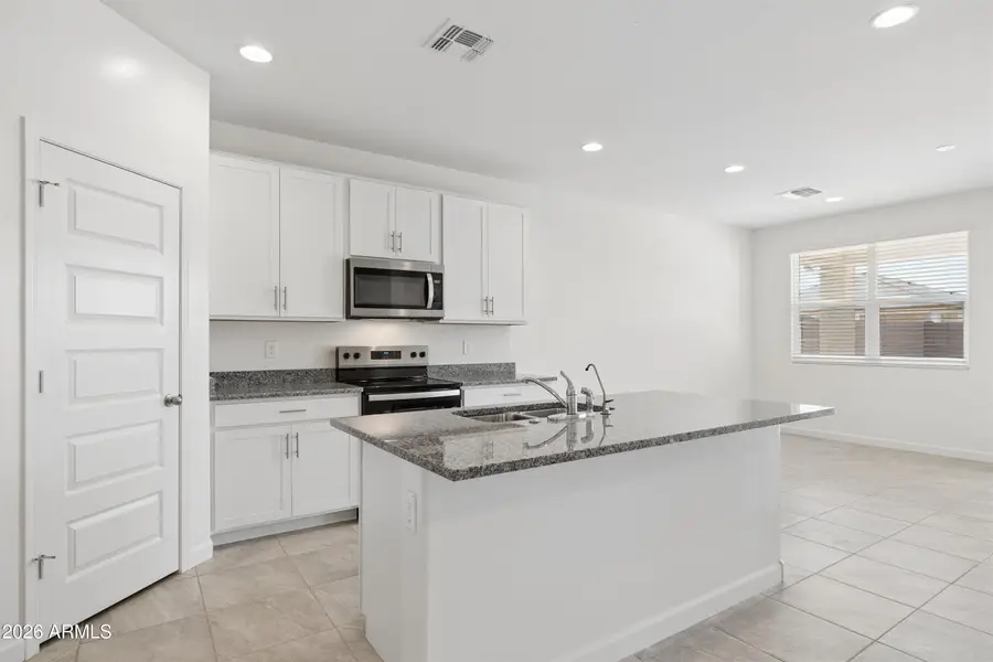 35624 N Gamble Lane, San Tan Valley, AZ 85140 - #3