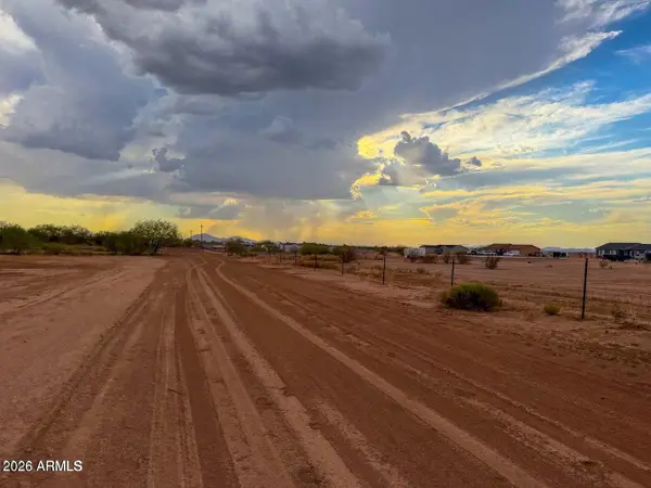 0 E Lonesome Ln Lot E --, Coolidge, AZ 85128