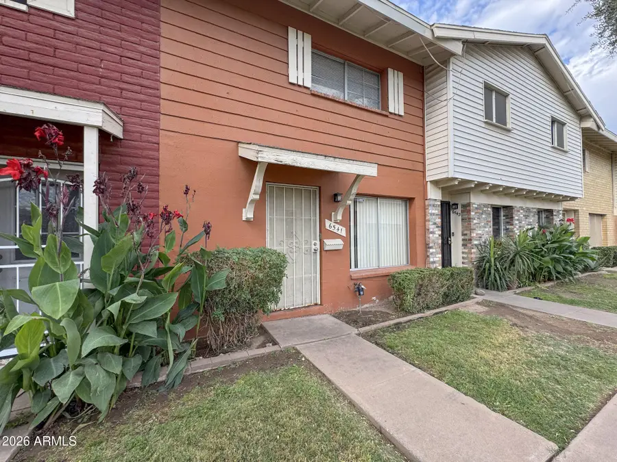 6541 N 44th Avenue, Glendale, AZ 85301 - #3
