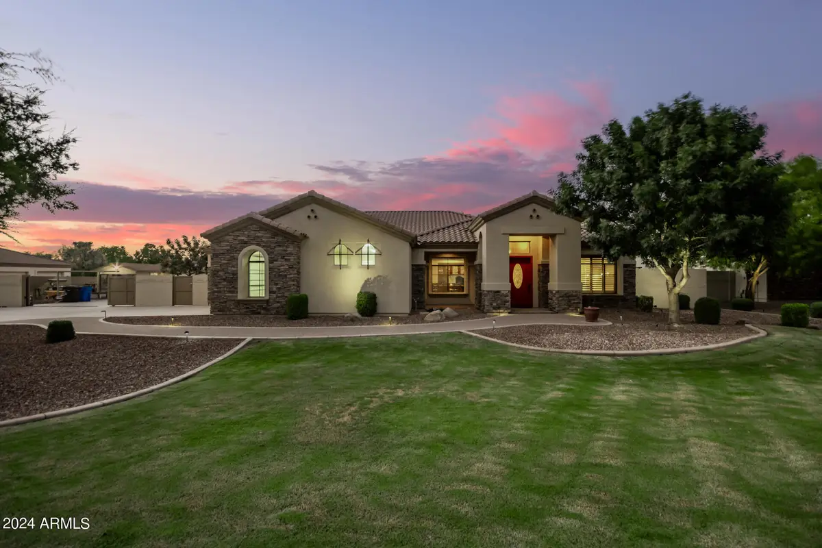 2744 E Country Shadows Court, Gilbert, AZ 85298 - #1
