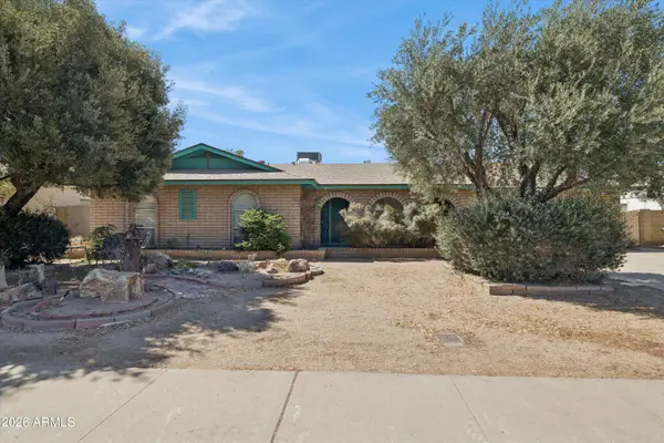 5209 W Las Palmaritas Drive, Glendale, AZ 85302