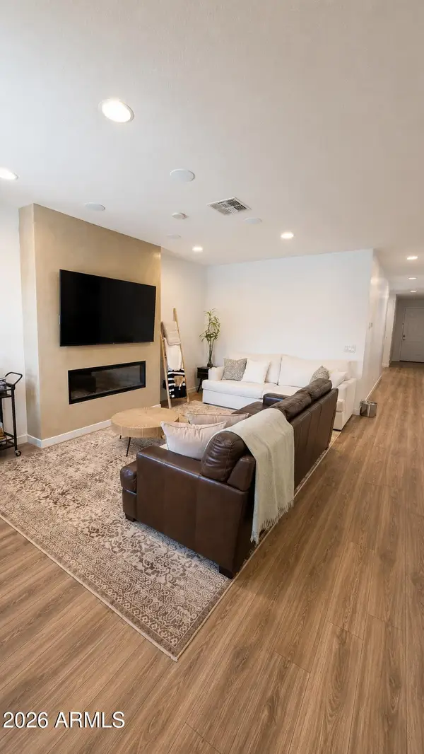 6924 W Beth Drive, Laveen, AZ 85339