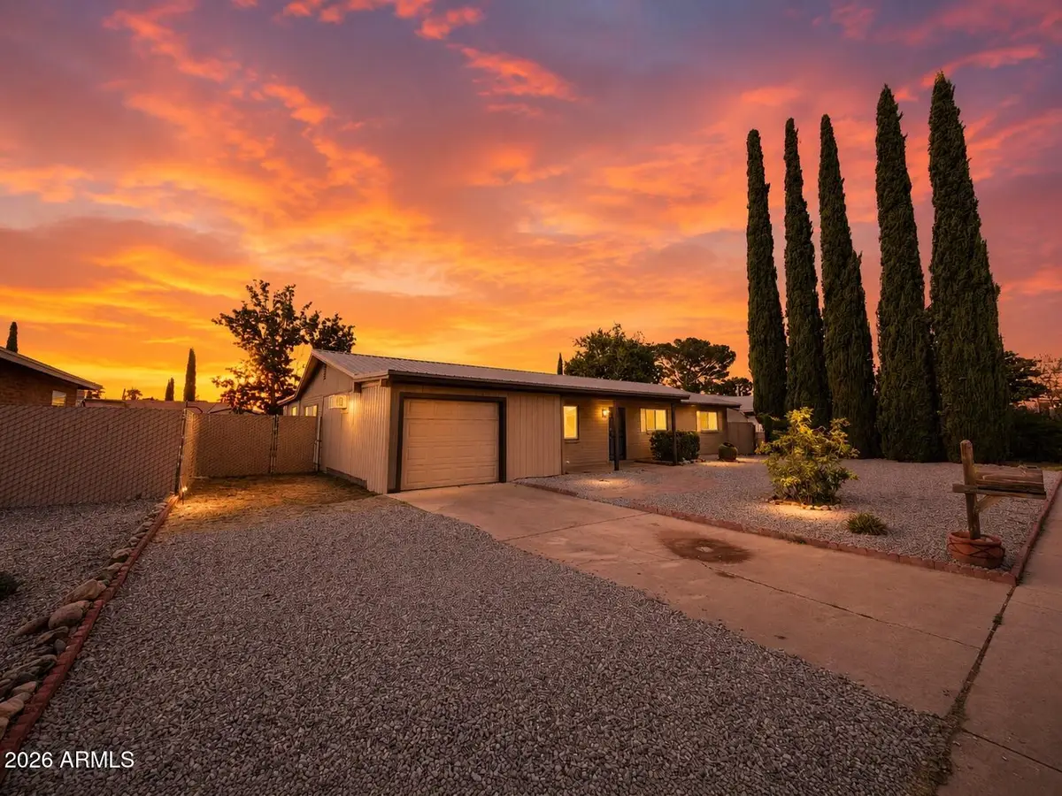 565 Raymond Drive, Sierra Vista, AZ 85635 - #1