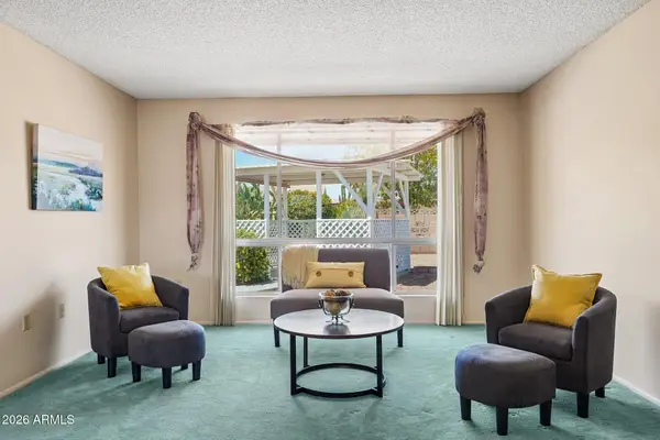 10941 W Roundelay Circle, Sun City, AZ 85351
