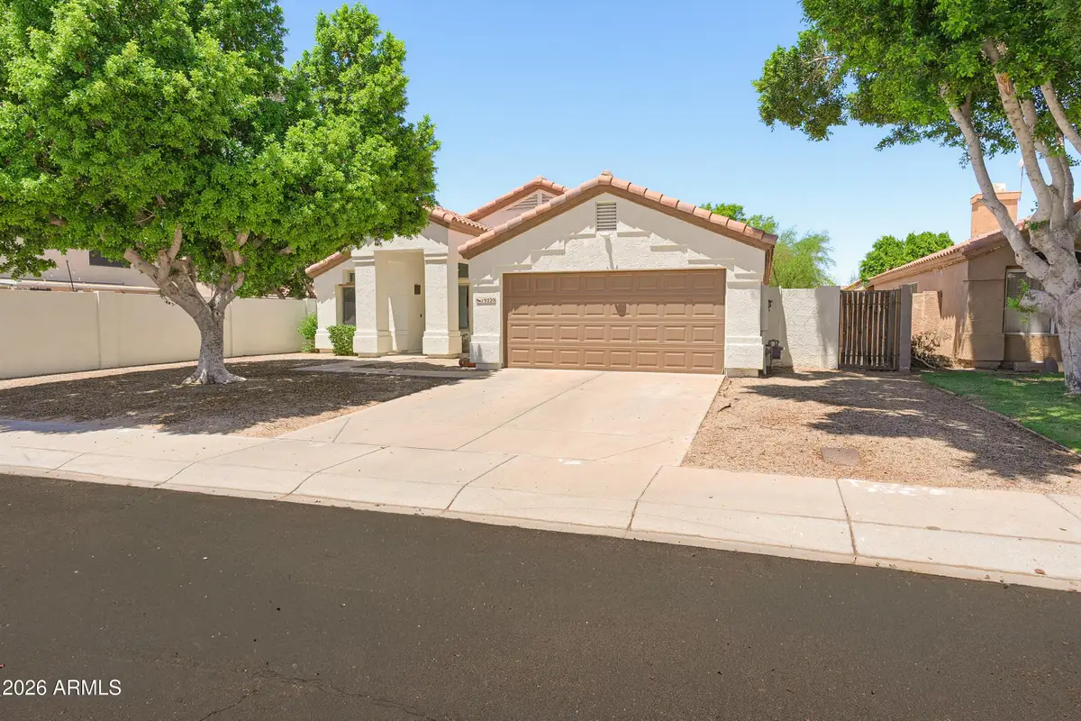 19220 N 52nd Avenue, Glendale, AZ 85308 - #1
