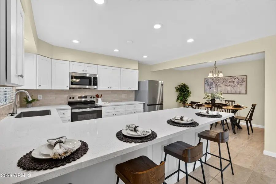 2214 S Cottonwood Drive, Tempe, AZ 85282 - #2