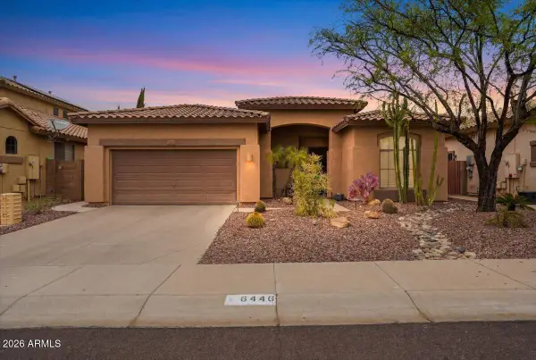 6446 W Maya Way, Phoenix, AZ 85083