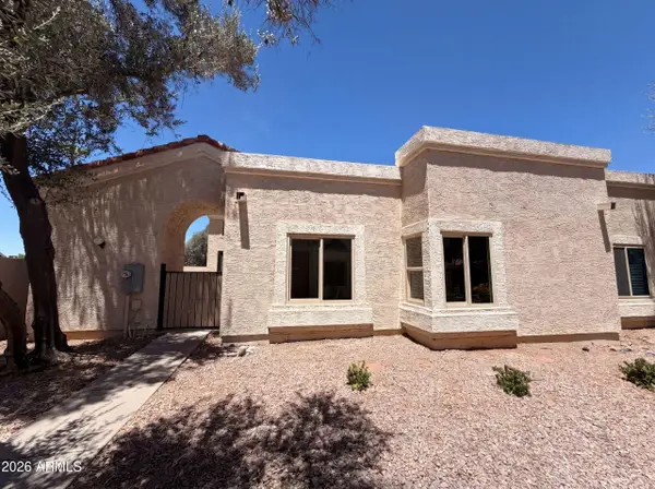 1111 W Summit Place #28, Chandler, AZ 85224