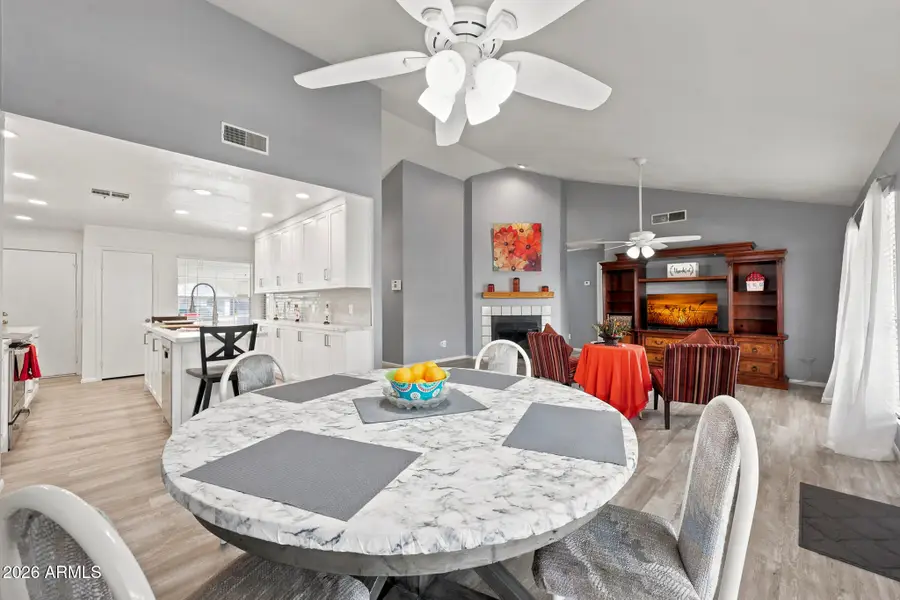 7241 W Laurel Lane, Peoria, AZ 85345 - #2