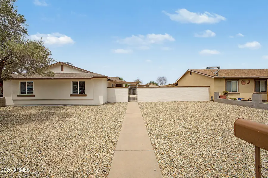 1134 N 60th Drive, Phoenix, AZ 85043 - #2