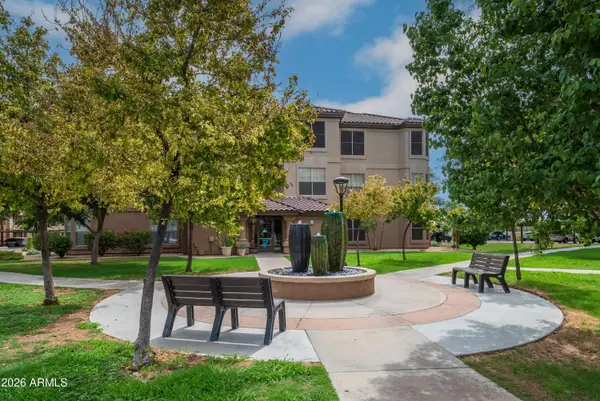 14950 W Mountain View Boulevard #7302, Surprise, AZ 85374