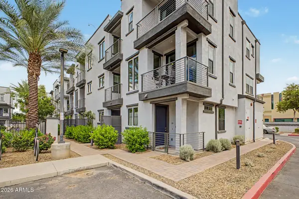 2090 S Dorsey Lane #1030, Tempe, AZ 85282