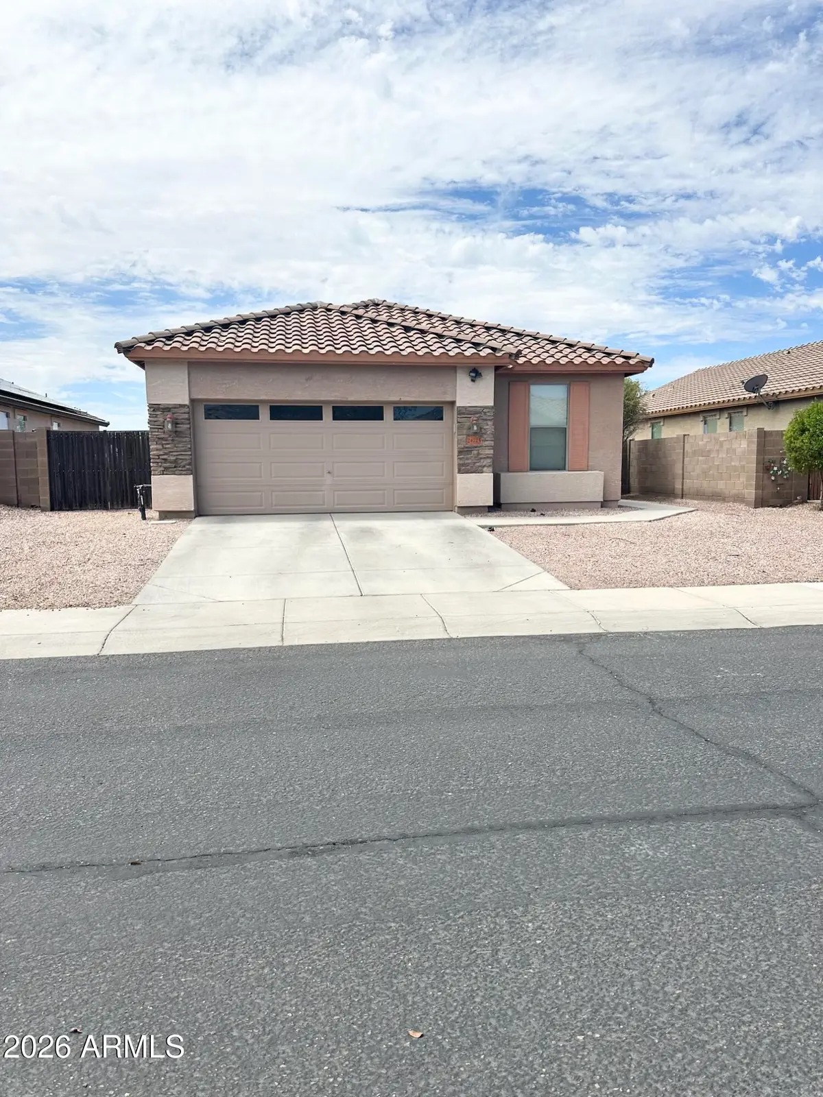 24725 W Dove Trail, Buckeye, AZ 85326 - #1