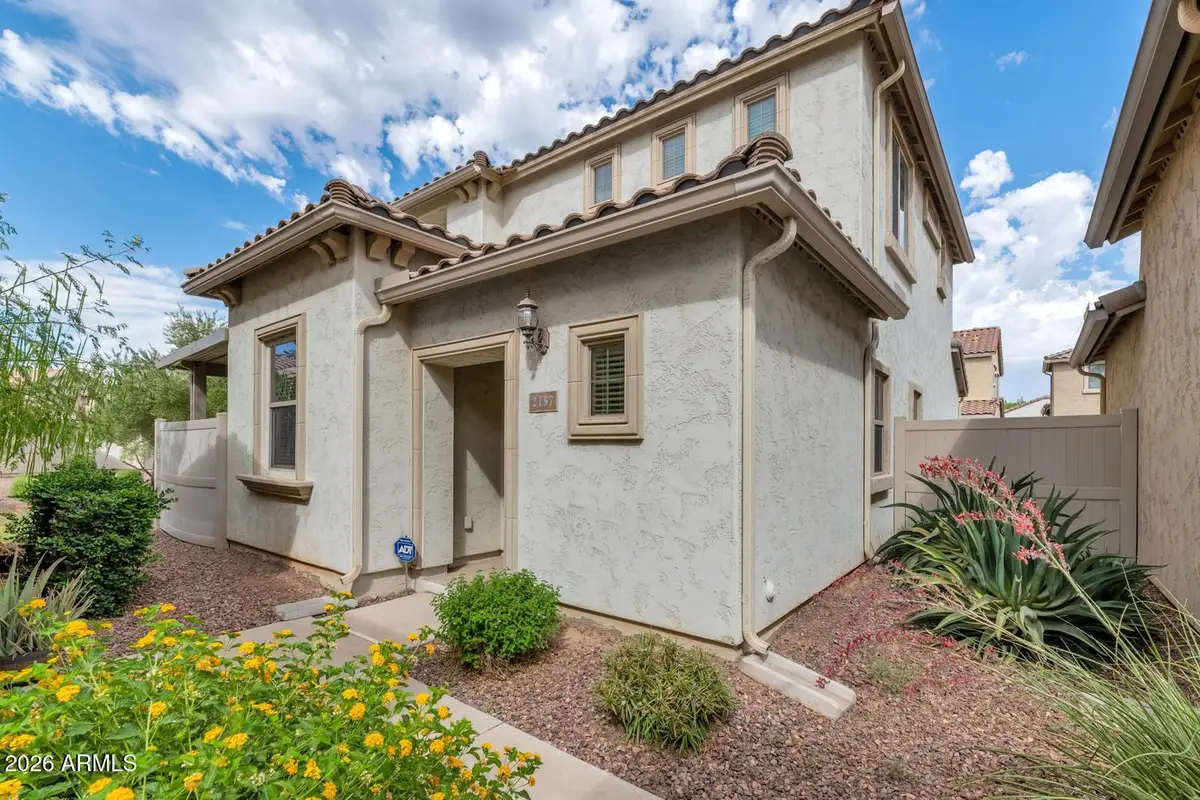 2157 W Scully Drive, Phoenix, AZ 85023 - #1