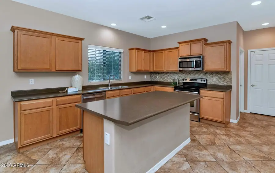 2157 W Scully Drive, Phoenix, AZ 85023 - #2