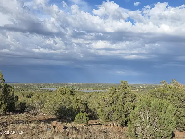 2075 Parker Ranch Road, Show Low, AZ 85901